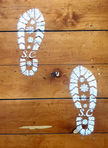 Christmas Time Footprints